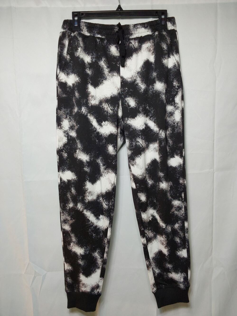 LuLaRoe Medium Black/White Jax Joggers #J26
